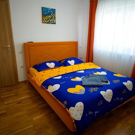 Hunyadi Luxury Dna Stanca 1 Apartman Nagyszeben Kültér fotó